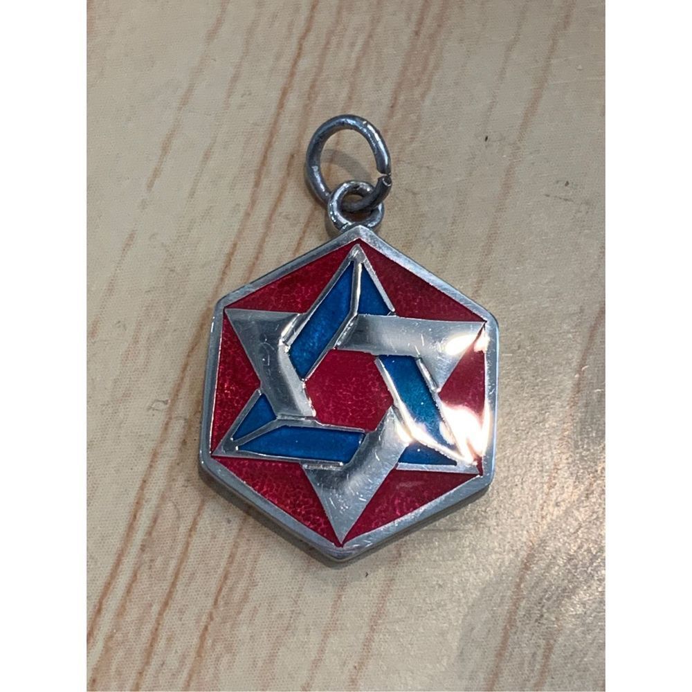 .925 Vintage Quilt Star Pattern Sterling Silver Jewelry Charm #hobby #quilt